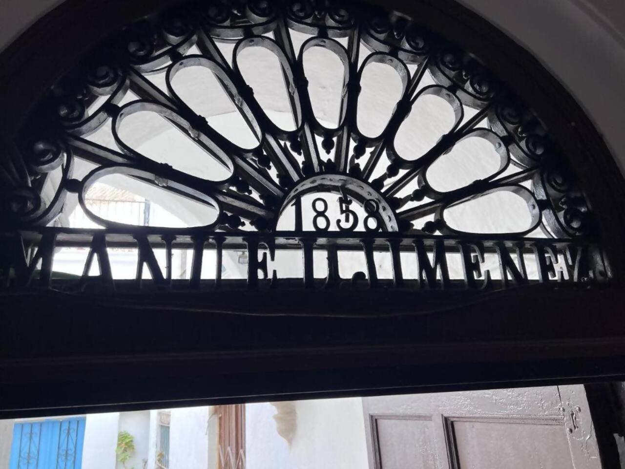 El Palomar De Arcos Apartment อาร์กอส เดลา ฟรอนเตรา ภายนอก รูปภาพ